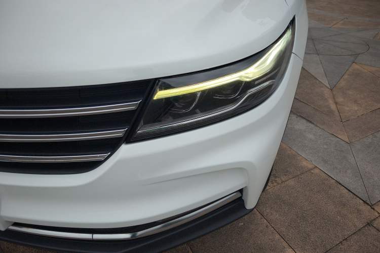 Used Dongfeng Fengon ix5 2019 280TGDI CVT ZhiZun Trim China V Emission Standard Left Front Headlight