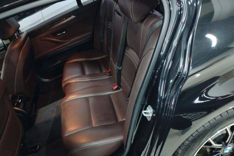 Used BMW 5 Series 2017 525Li Luxury Design Package
