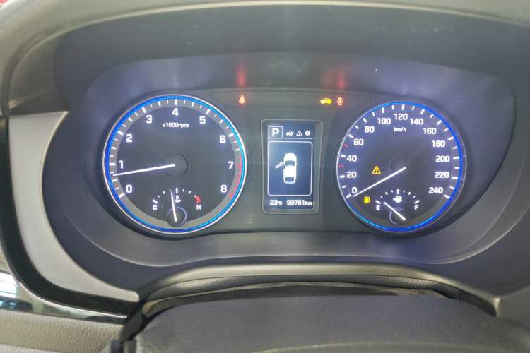 Used Hyundai Mistra 2016 1.8L Automatic Smart GLS Instrument Cluster