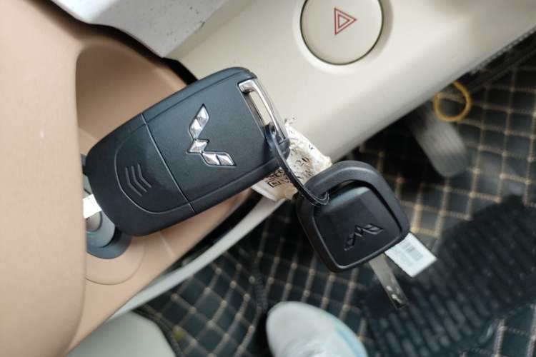 Used Wuling Hongguang MINIEV 2024 3rd Generation 215km Youth Edition