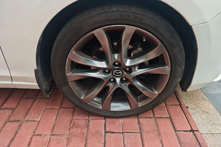 Used Mazda Atenza 2017 2.5L Skyactiv Sport Edition
