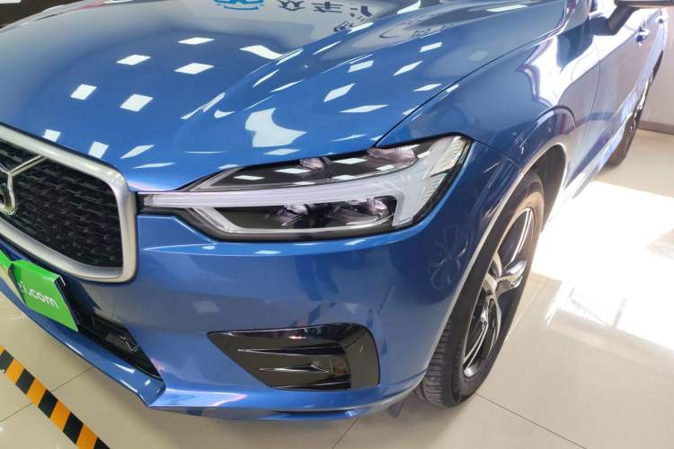 Used Volvo XC60 2018 T5 4x4 Smart & Sporty Edition Left Front Headlight