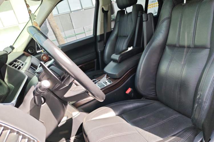 Used Land Rover Range 2013 3.0 TDV6 Vogue
