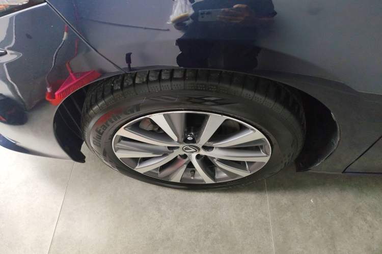 Used Lexus ES 2020 200 Excellence Edition
