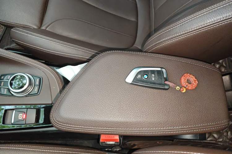 Used BMW X1 2016 sDrive20Li Luxury Model