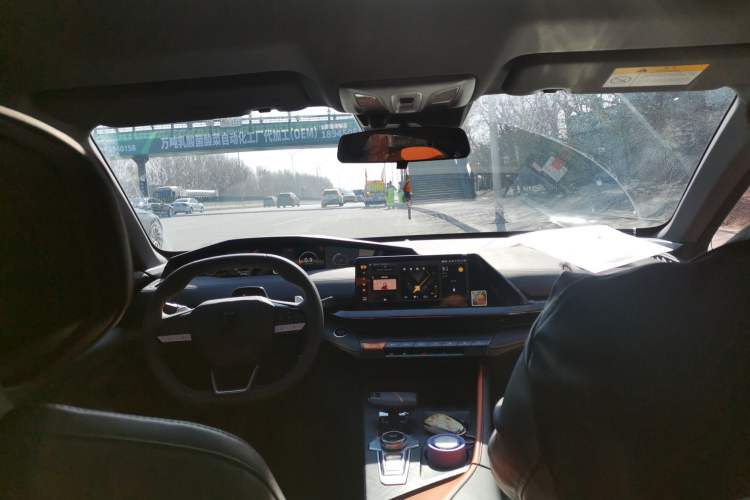 Used CHANGAN UNI-V 2023 1.5T Prestige Model Headliner