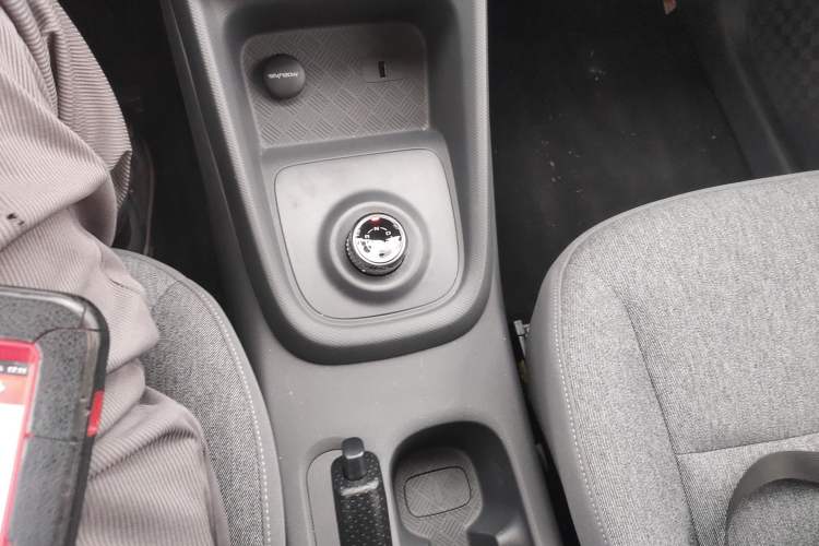 Used Wuling Hongguang New Energy 2025 Extended-Range Hybrid 50KM Comfort Version