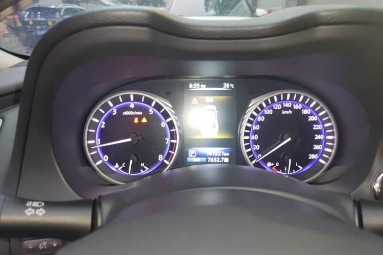 Used Infiniti Q50L 2015 2.0T Enjoyment Edition