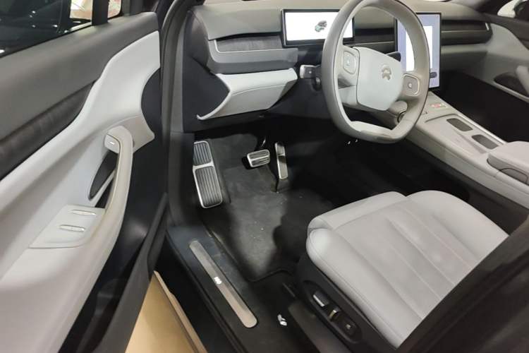 Used Nio ES8 2023 75 kWh