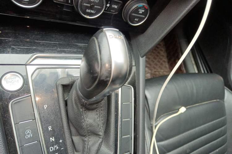 Used Volkswagen Magotan 2019 330TSI DSG Luxury Version China VI Standard
