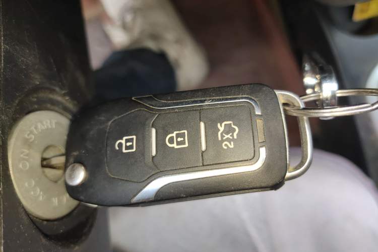 Used CHANGAN CX20 2014 1.4L Manual Sport Version China IV Standard