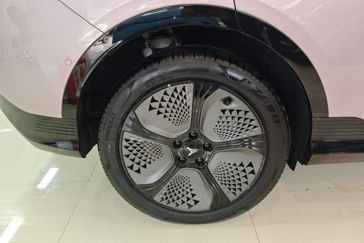 Used VOYAH COURAGE 2024 Four-Wheel Drive Global Edition
