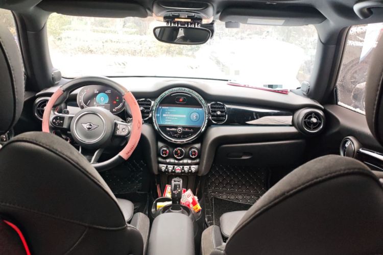 Used MINI MINI 2023 Updated 2.0T COOPER S Artist