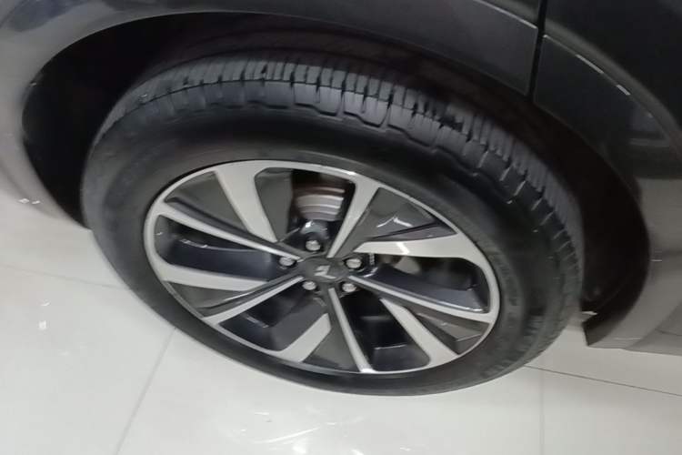 Used Li Auto ONE 2021 Extended-Range 6-Seater Version
