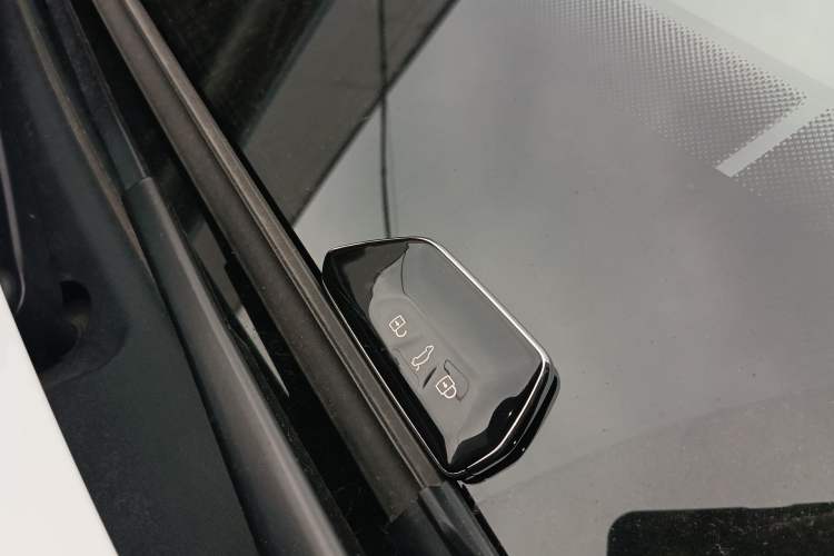 Used Volkswagen ID.UNYX 2024 Revised Ultra Long-Range Version Interior 1