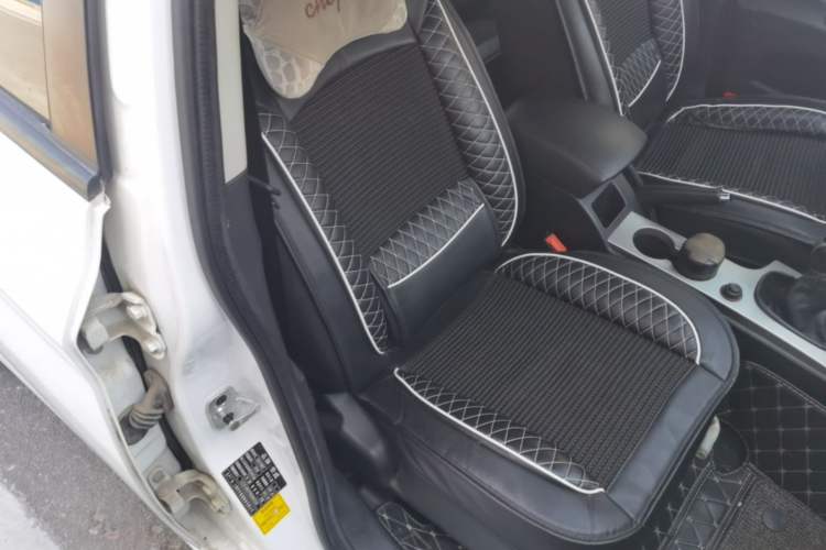 Used Roewe 350 2013 350S 1.5L Manual Xunchi Edition
