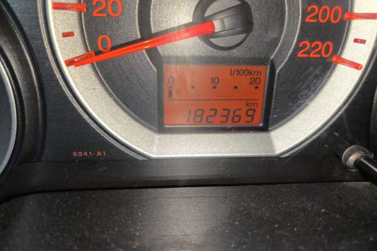 Used Honda City Classic 2008 1.5L Automatic Elite Edition Odometer Close Up