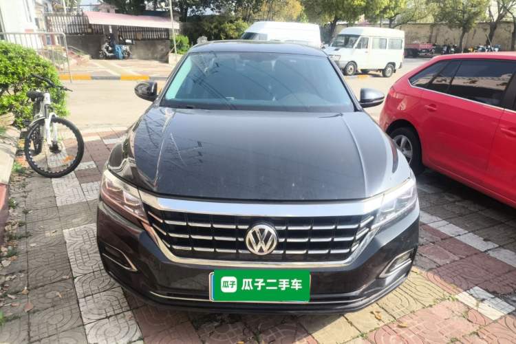 Used Volkswagen Passat 2020 330TSI Elite Edition China VI
