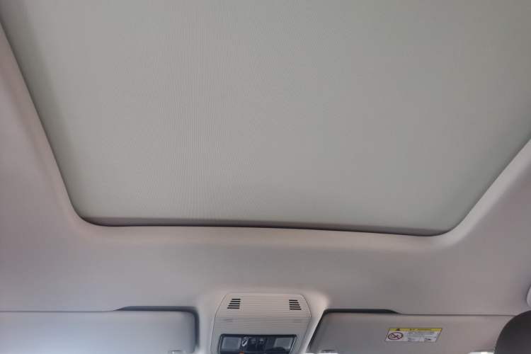 Used Volkswagen Viloran 2024 380TSI Premium Edition Headliner