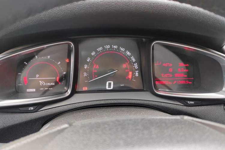 Used DS 6 2016 1.6T Luxury Edition THP160
