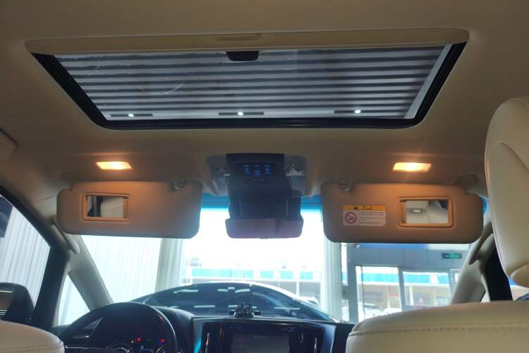 Used Toyota Alphard 2019 Dual-Engine 2.5L Luxury Edition