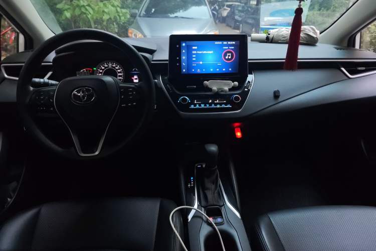 Used Toyota Corolla 2021 1.2T S-CVT Elite PLUS Edition Center Console