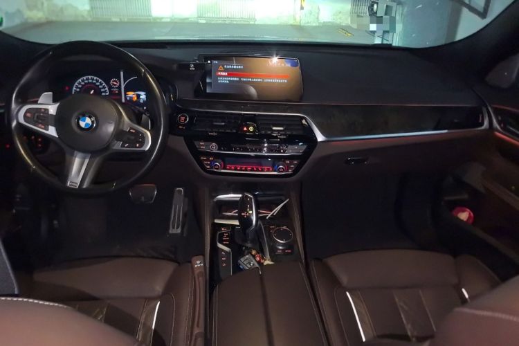 Used BMW 6 Series GT 2018 640i xDrive M Sport Package
