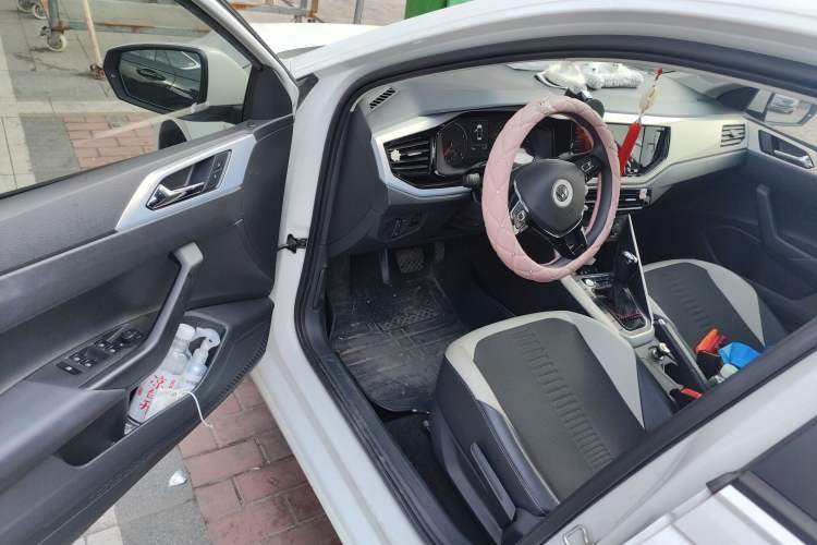 Used Volkswagen Polo 2021 Plus 1.5L Automatic Colorful Tech Edition Driver Seat