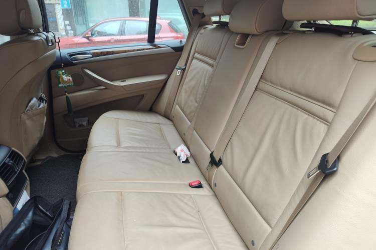 Used BMW X5 2011 xDrive35i Leading Model