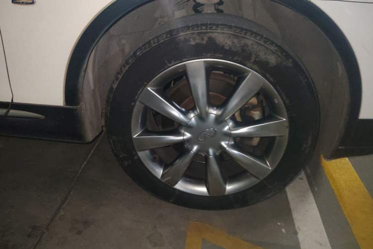 Used Infiniti QX50 2015 2.5L Enjoyment Edition