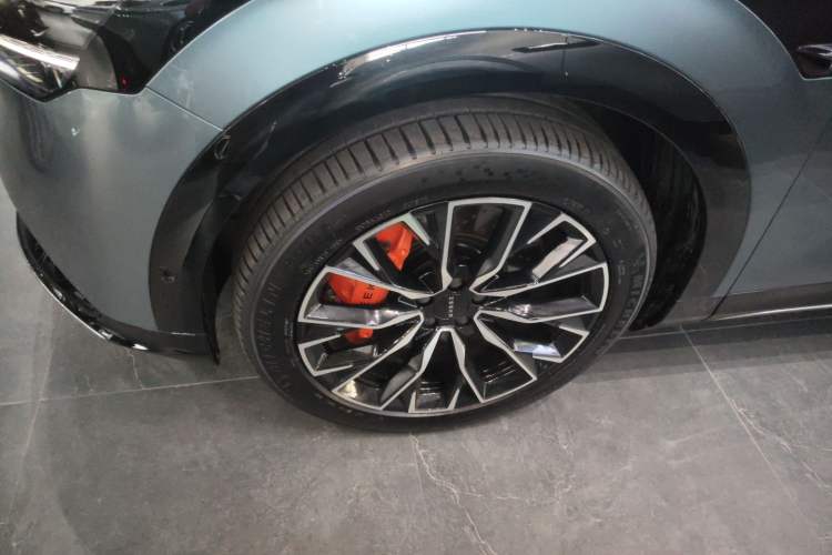 Used Zeekr 7X 2025 100kWh Long-Range All-Wheel Drive Intelligent Driving Version Exterior 4