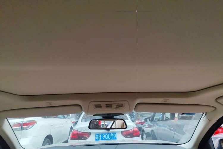 Used BMW 5 Series 2014 520i Elegant Edition
