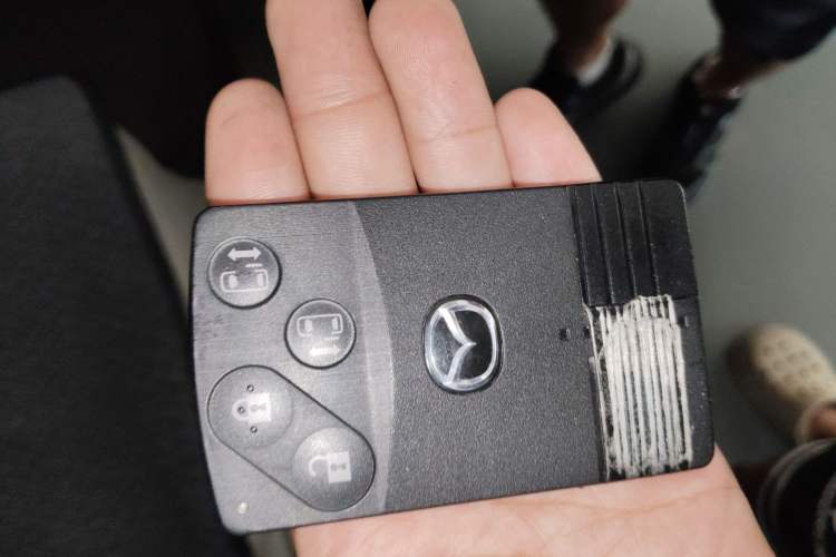 Used Mazda 8 2013 2.5L Ultimate Edition Vehicle Key