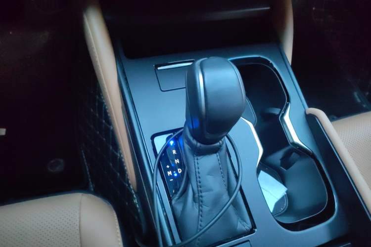 Used Lexus ES 2025 200 Premium Edition Gear Lever