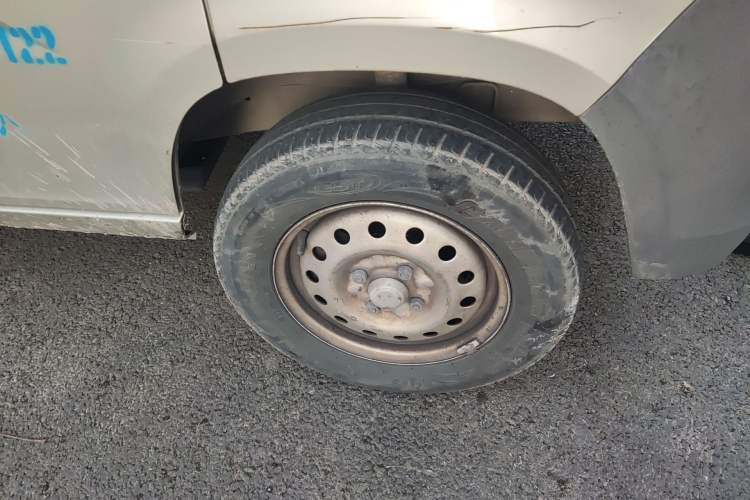 Used Wuling Zhiguang 2015 1.2L Practical LS-I Model