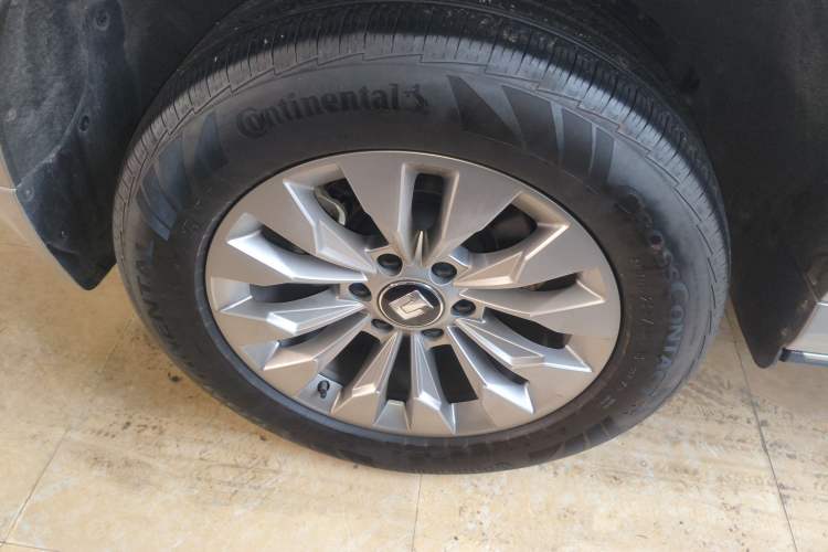 Used Tank 500 2023 3.0T Sport Edition Realm-Design 7-Seater