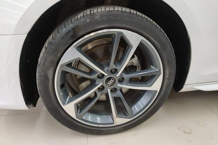 Used Audi A4L 2024 40 TFSI Fashion Dynamic Model