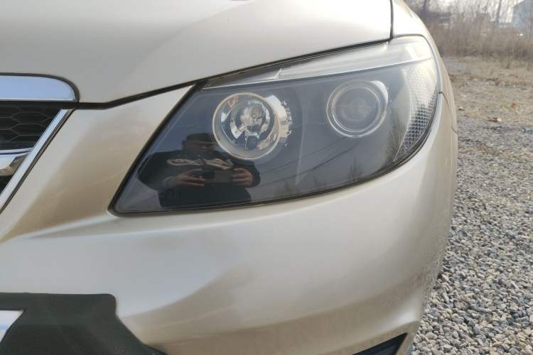 Used BYD S6 2014 2.0L Manual Luxury 5-Seater