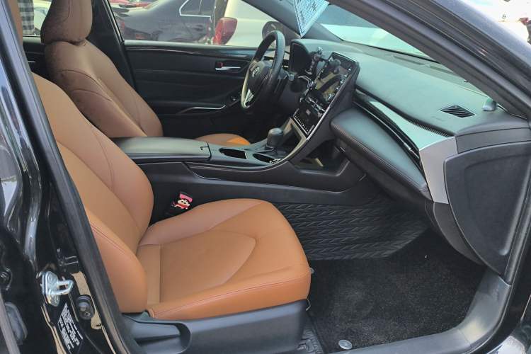 Used Toyota Avalon 2019 2.5L Ambition Version China VI Standard Right Front Seat