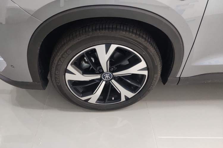 Used BYD Song Pro New Energy 2025 Second-Generation Intelligent Driving Version DM-i 115KM Excellence Edition Left Front Wheel Hub