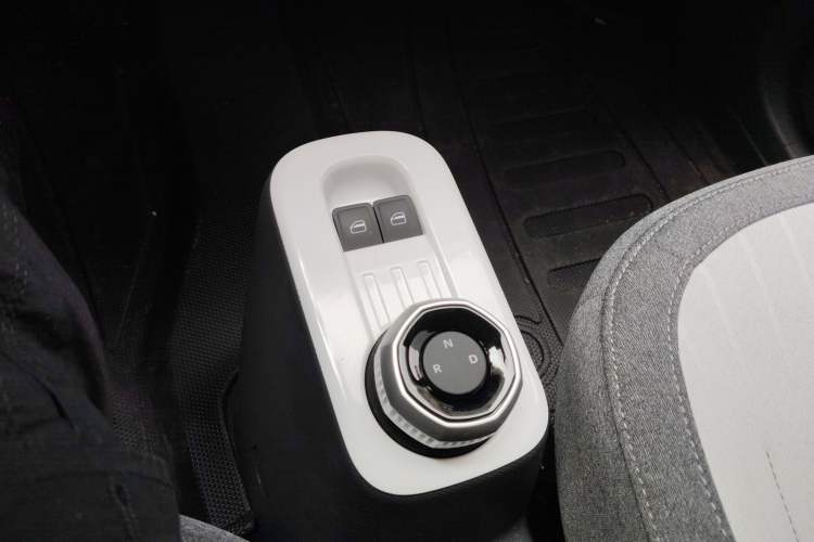 Used Geely Galaxy Panda 2025 210 km – Yuanqi Bear
