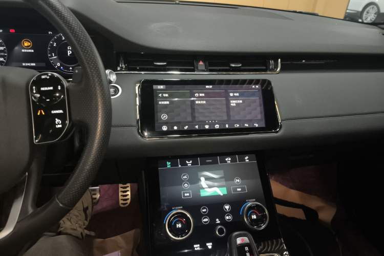 Used Land Rover Range Rover Evoque 2020 249 PS R-DYNAMIC SE Sport Technology Edition
