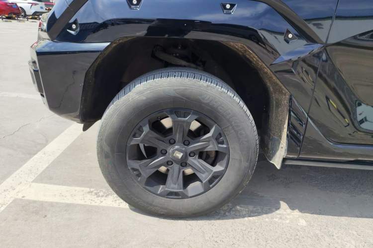 Used Tank 400 New Energy 2023 Hi4-T Super Edition Left Front Wheel Hub