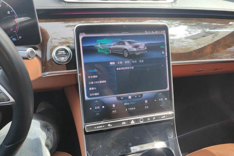 Used Mercedes-Benz S-Class 2021 S 400 L Luxury Model Audio And AC Panel