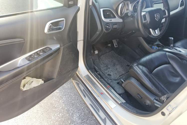 Used Dodge Journey 2014 2.4L Two-Wheel Drive Touring Edition