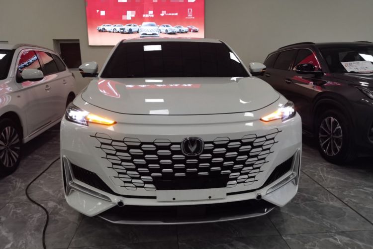 Used CHANGAN UNI-K 2021 2.0T Luxury Version Front