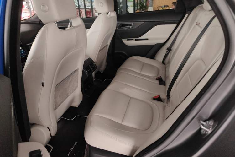 Used Jaguar F-PACE 2016 3.0 SC Four-Wheel Drive S High-Performance Edition Left Rear Seat