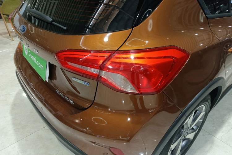 Used Ford Focus Active 2021 EcoBoost 180 Automatic Trendy Model