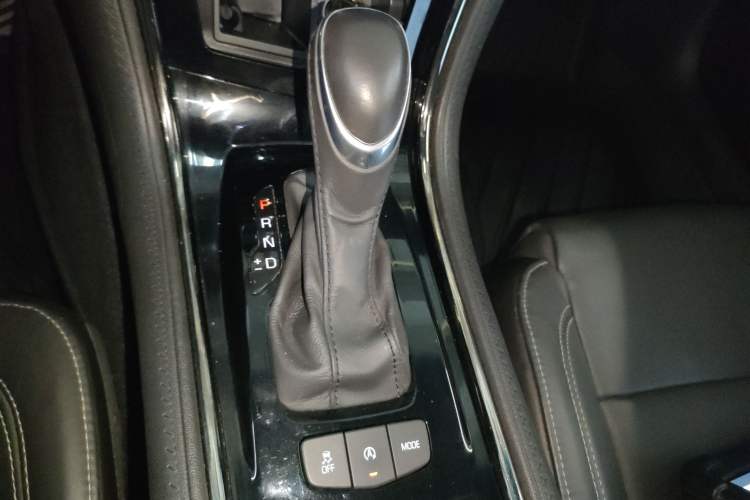 Used Cadillac ATS-L 2017 28T Fashion Edition
