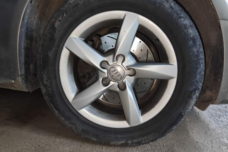 Used Audi A4L 2013 35 TFSI Automatic Comfort Model
